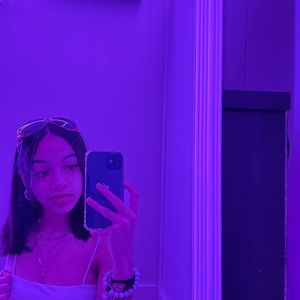 Meet your Posher, Jennasea